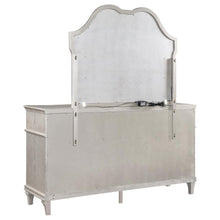 Evangeline - 9-Drawer Dresser
