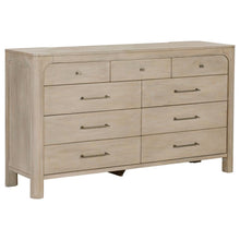 Solano - Canopy Bedroom Set
