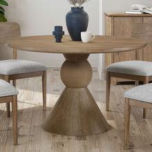 Briarcrest - Round Pedestal Table