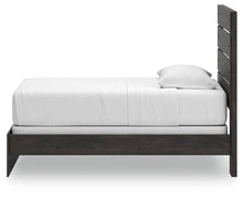 Hollivern - Panel Bed