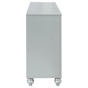 Gunnison - 6-Drawer Dresser