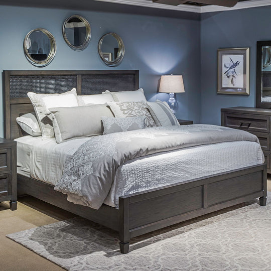 Caruso Heights - Panel Bed