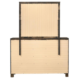 Woodmont - 8-Drawer Dresser