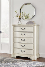 Arlendyne - Five Drawer Chest - Antique White