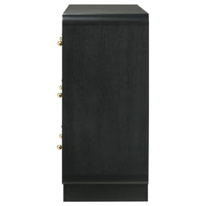 Cavelle - 6-Drawer Dresser