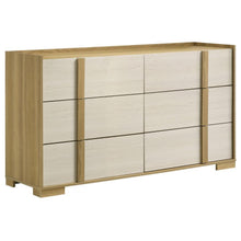 Hyland - Bedroom Set With LED