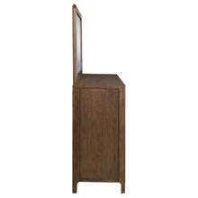 Maderia - 8-Drawer Dresser