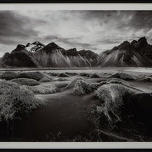 Delstone - Wall Art - Black / White