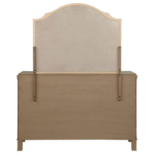 Revello - 8-Drawer Bedroom Dresser