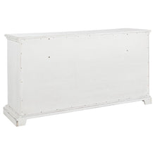 Mckinney - Bedroom Set