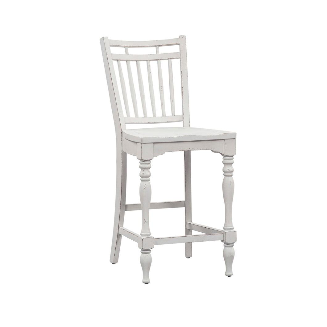 Magnolia Manor - Spindle Back Chair