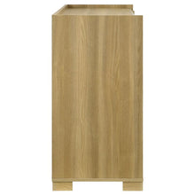 Hyland - 6-Drawer Dresser