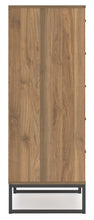 Deanlow - Honey - Five Drawer Chest