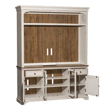 Morgan Creek - Entertainment Center